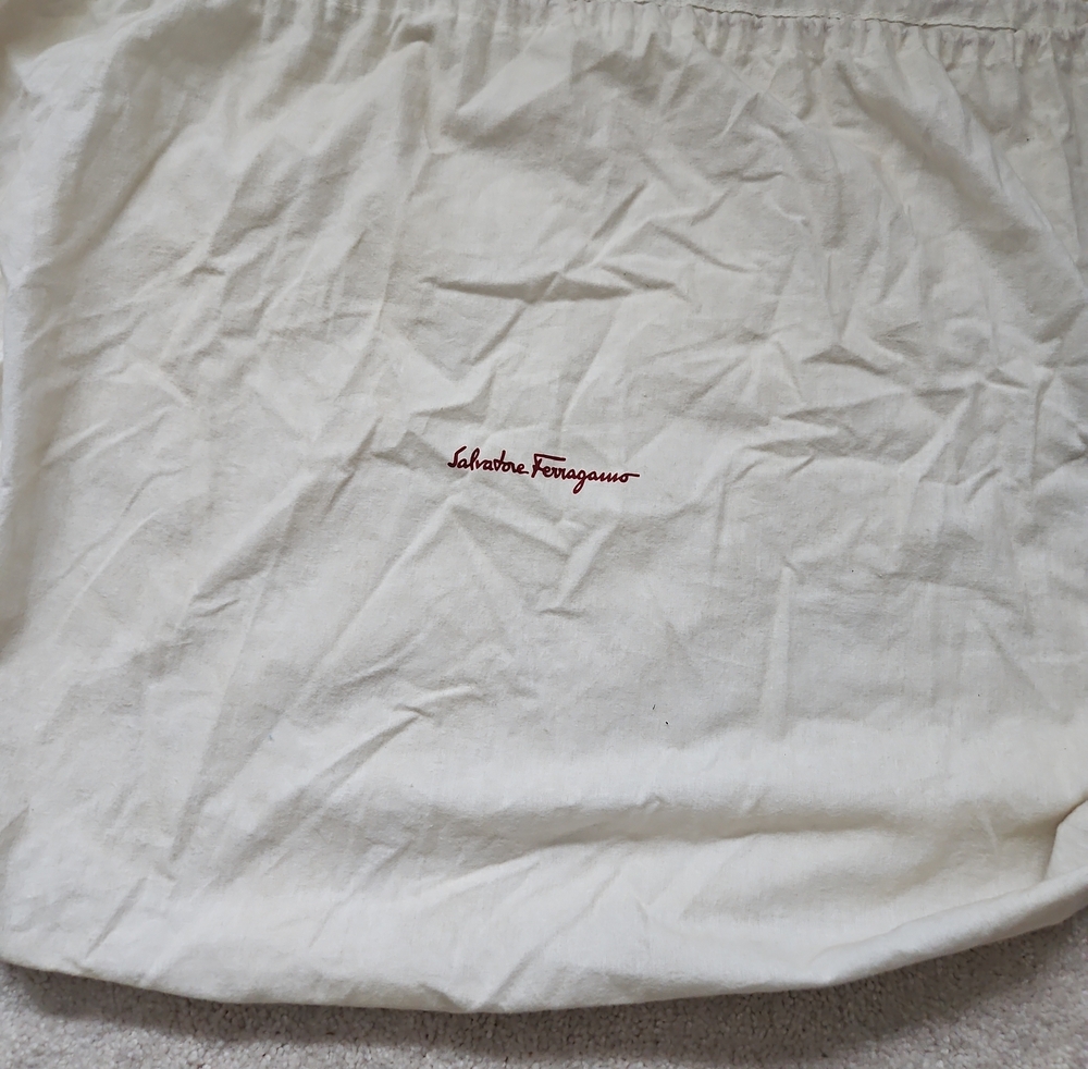Salvatore Ferragamo Cream Storage Bag with Red Script Logo Size 23winx16h